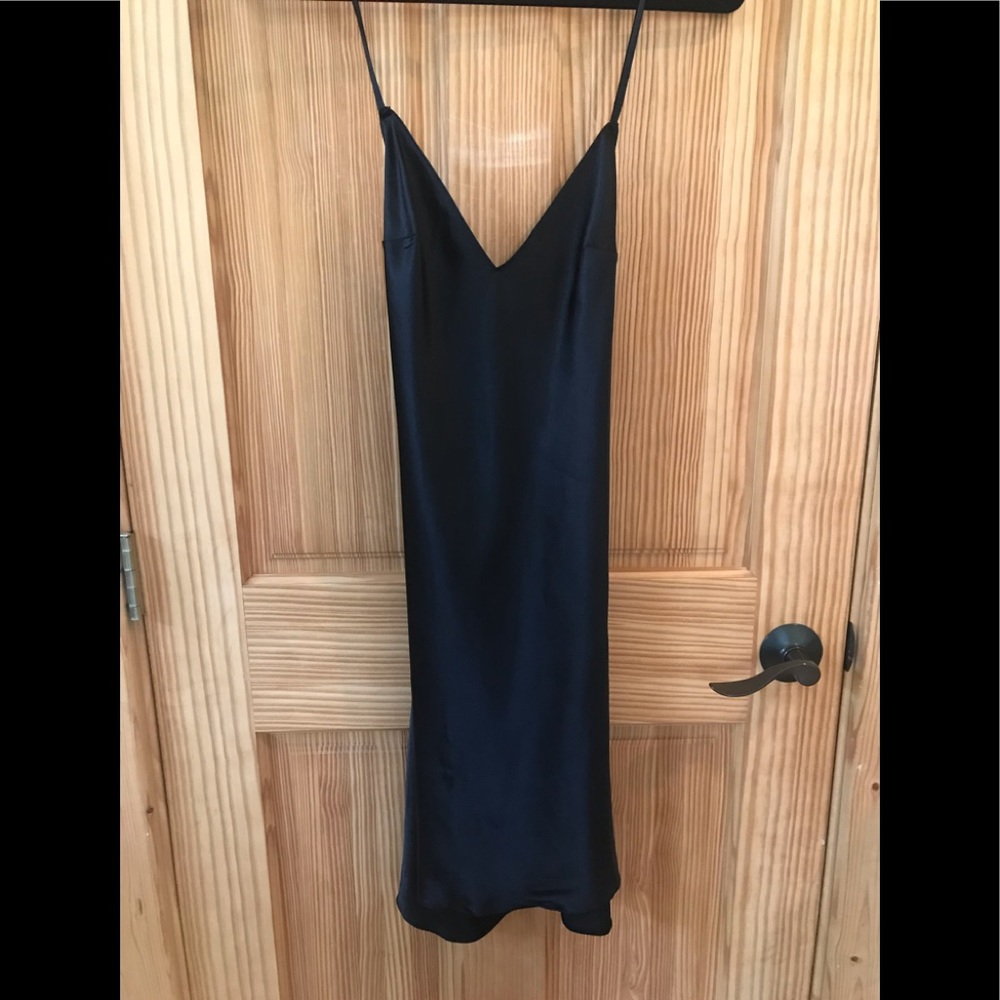 Victor’s Secret Satan slip dress or night gown. Size M, Black.